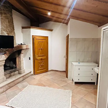 Honor - In One Neu Renoviert Διαμέρισμα